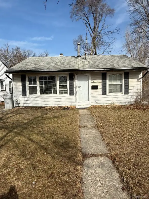 1441 E Harry Avenue, HazelPark, MI 48030