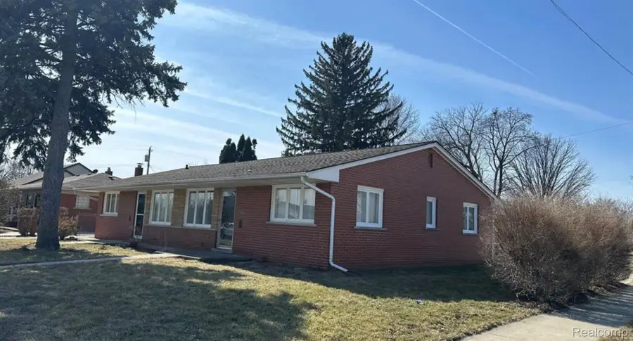 27099 Demrick Street, Roseville, MI 48066 - #3
