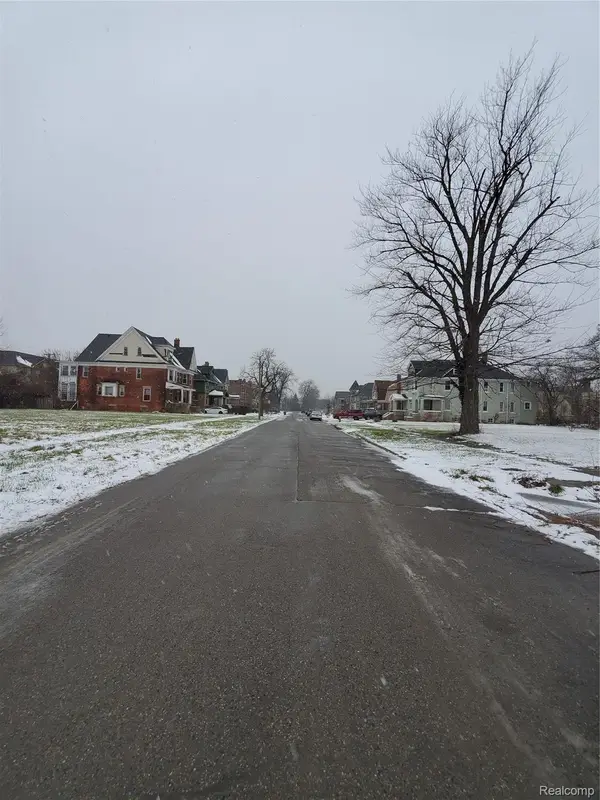 125 Westminster, Detroit, MI 48202