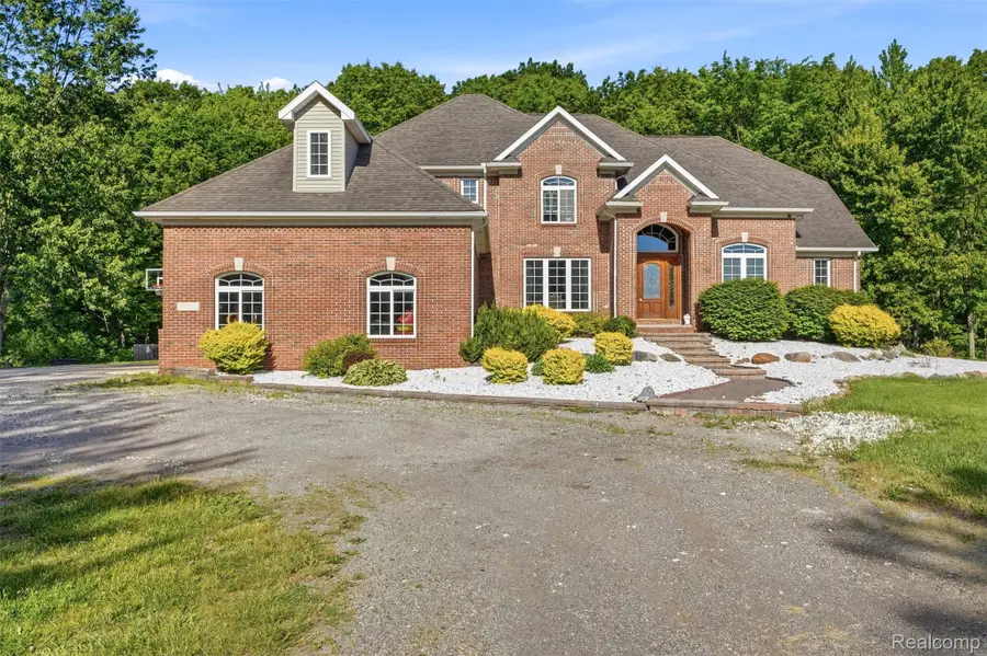 65690 North Avenue, Ray, MI 48096 - #3
