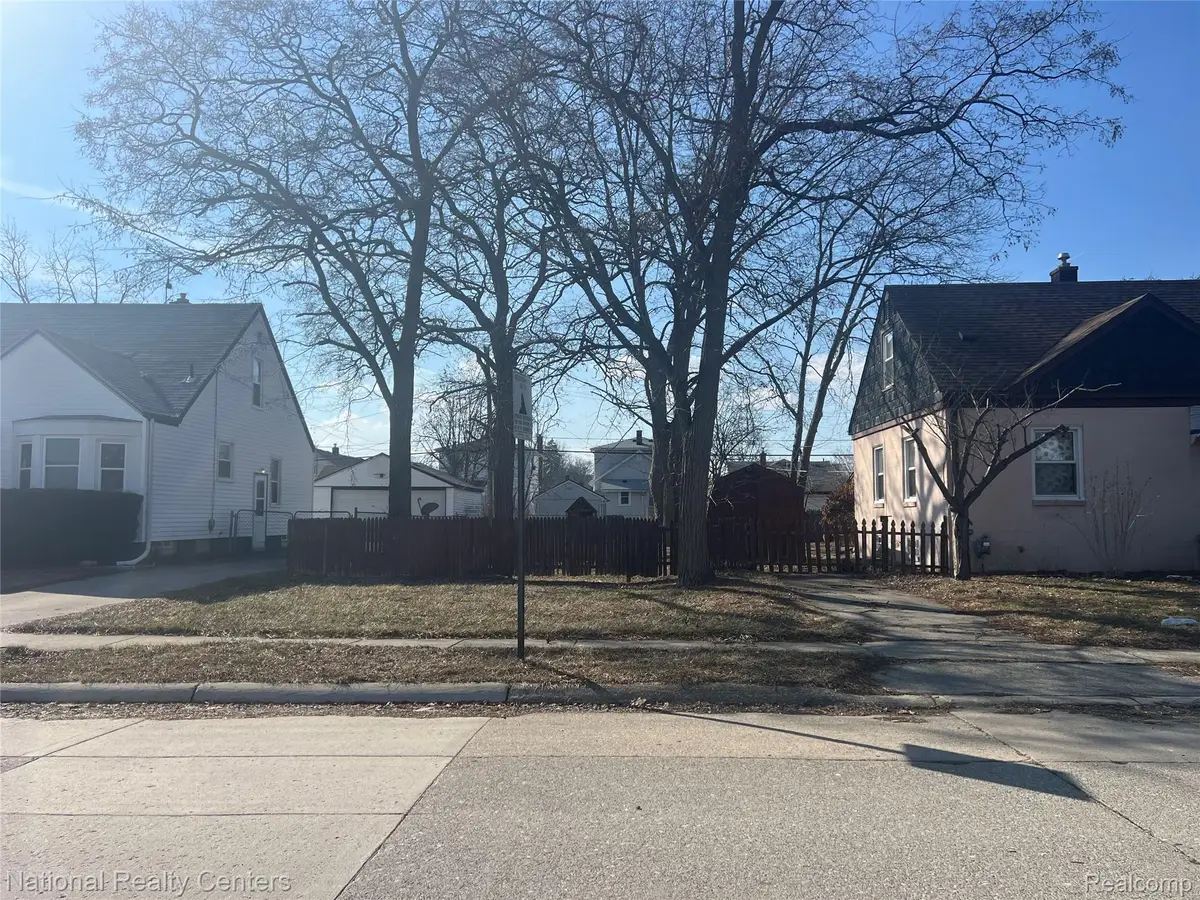0000 Rausch, Eastpointe, MI 48021 - #1