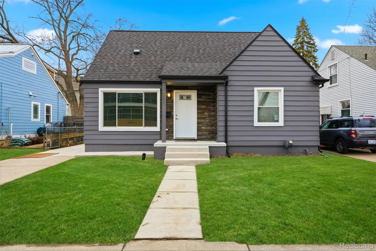 3050 Catalpa Drive, Berkley, MI 48072 - #1