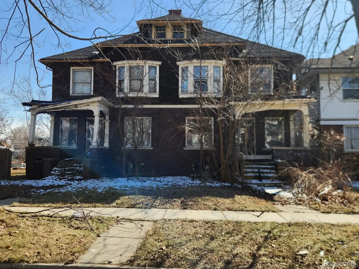 284 E Philadelphia Street, Detroit, MI 48202 - #1
