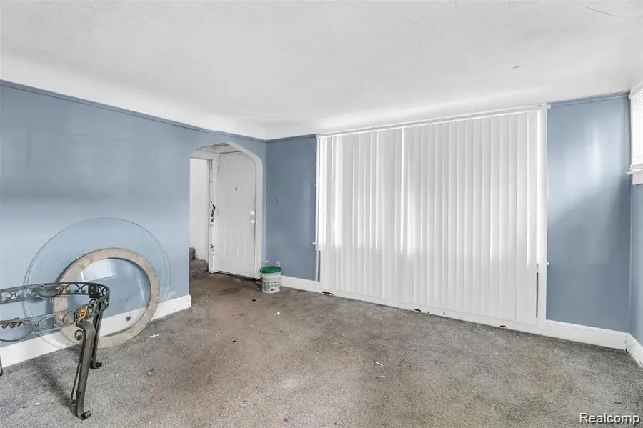 15354 Stansbury Street, Detroit, MI 48227 - #2