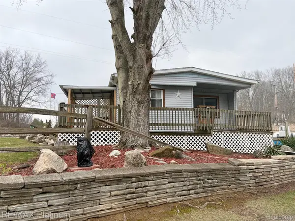 6787 Coon Hill Road, Munith, MI 49259