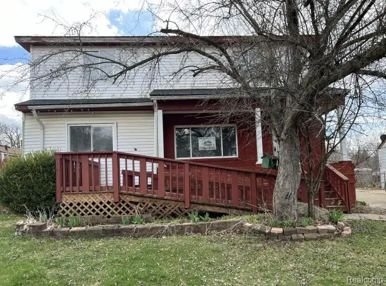 151 W Sheffield Avenue, Pontiac, MI 48340 - #1