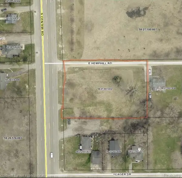 3267 S Center Road, Burton, MI 48519