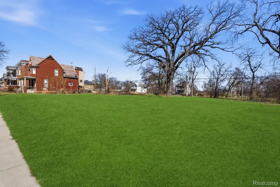 2180 Sheridan Street, Detroit, MI 48214 - #3