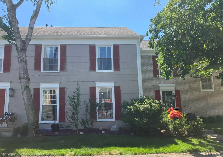 1437 Lantern Lane, Rochester Hills, MI 48306 - #2