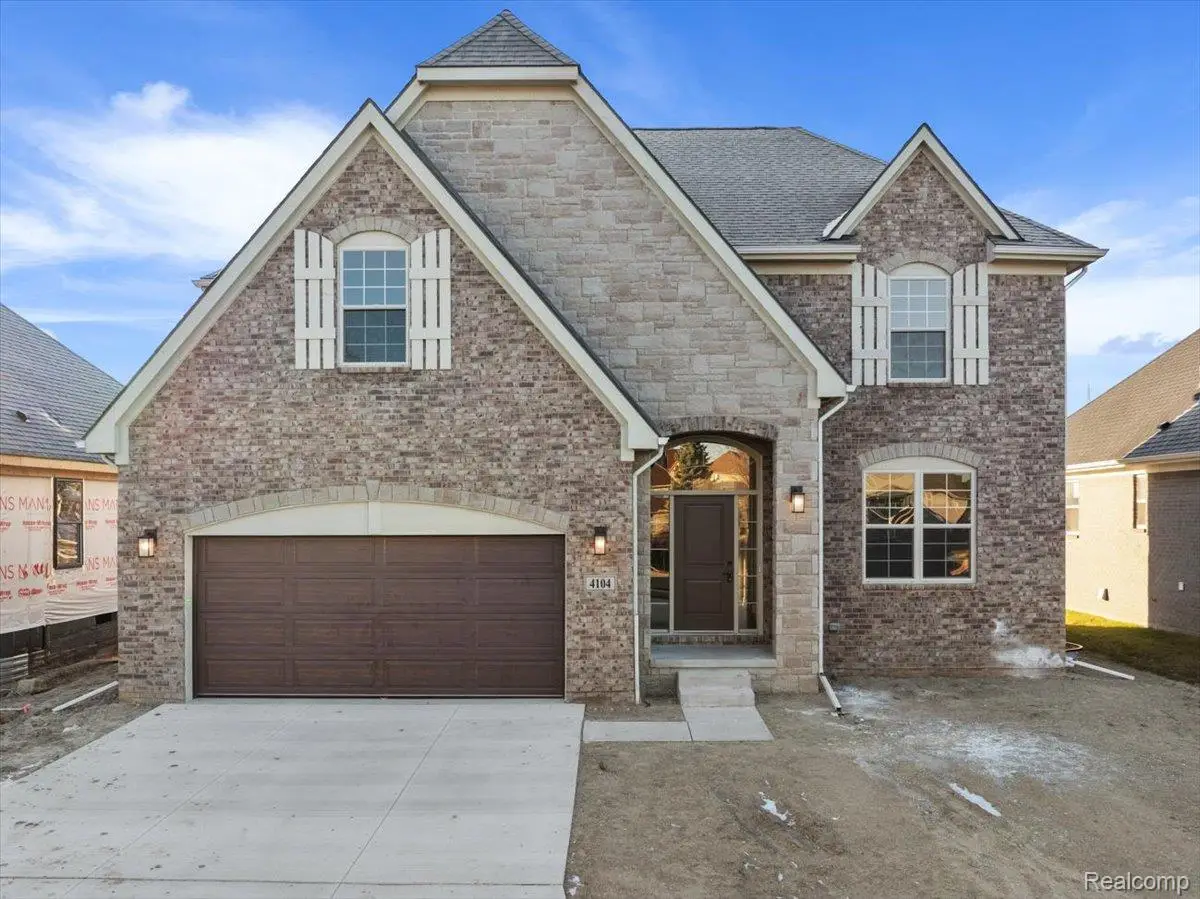 42435 Magnolia Drive, Sterling Heights, MI 48314 - #1