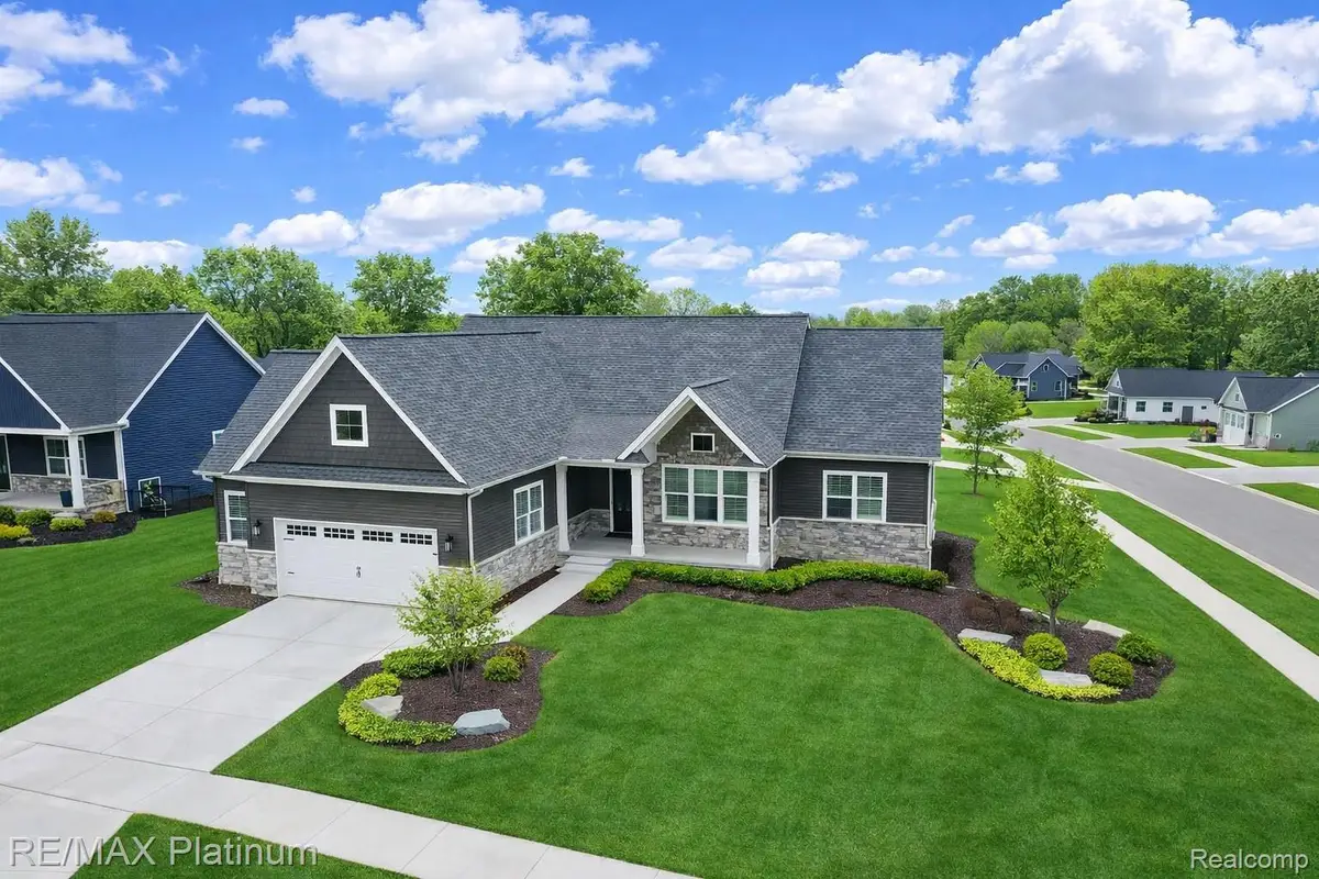 9860 Havendale Drive, Brighton, MI 48114 - #1