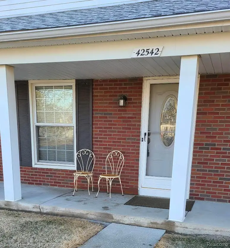 42542 Saratoga Road #26, Canton, MI 48187 - #2