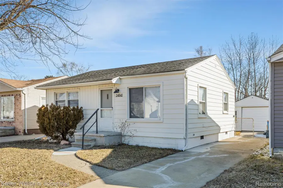 24840 Lauren Avenue, Warren, MI 48089 - #3