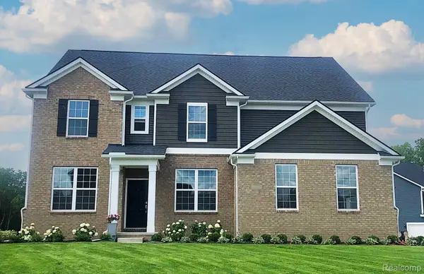 22266 Wagee Court, SouthLyon, MI 48178