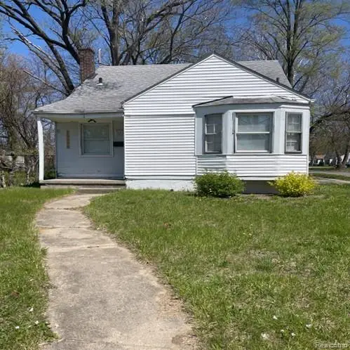 15900 Curtis Street, Detroit, MI 48235
