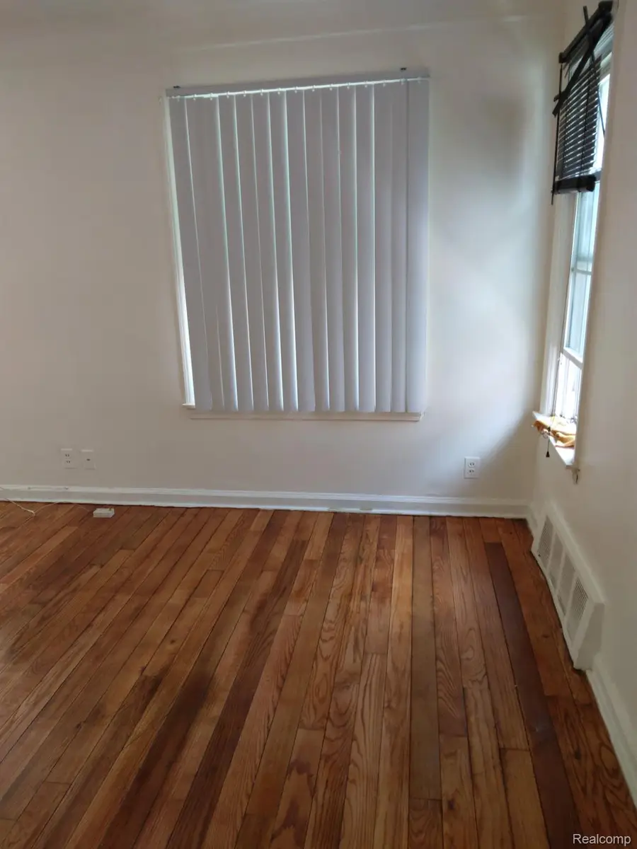 15724 Fielding Street, Detroit, MI 48223 - #2
