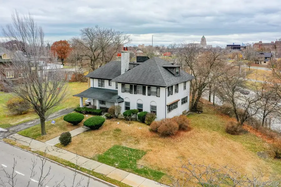 1135 Chicago Boulevard, Detroit, MI 48202 - #2