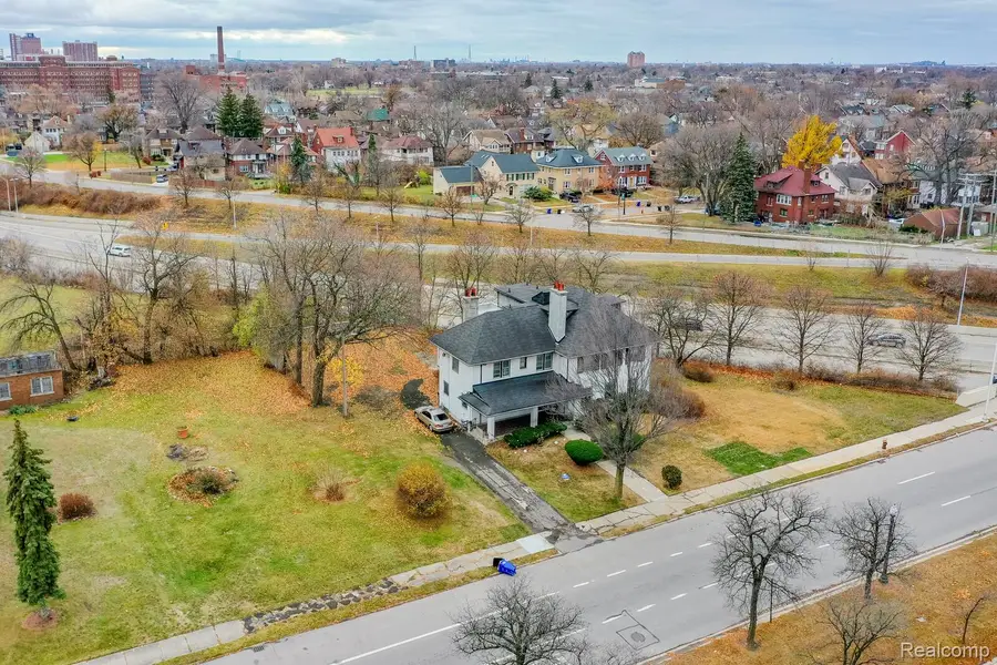1135 Chicago Boulevard, Detroit, MI 48202 - #3