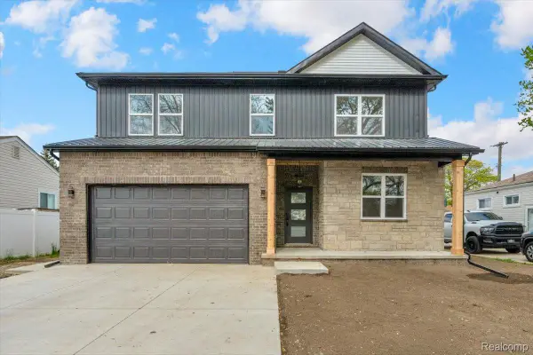 1876 Mckinley Street, Wyandotte, MI 48192