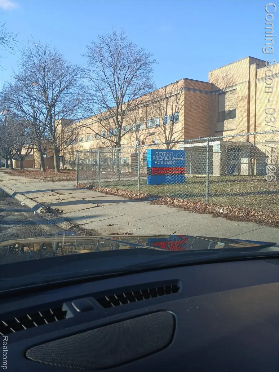 7776 Asbury Park, Detroit, MI 48228 - #3