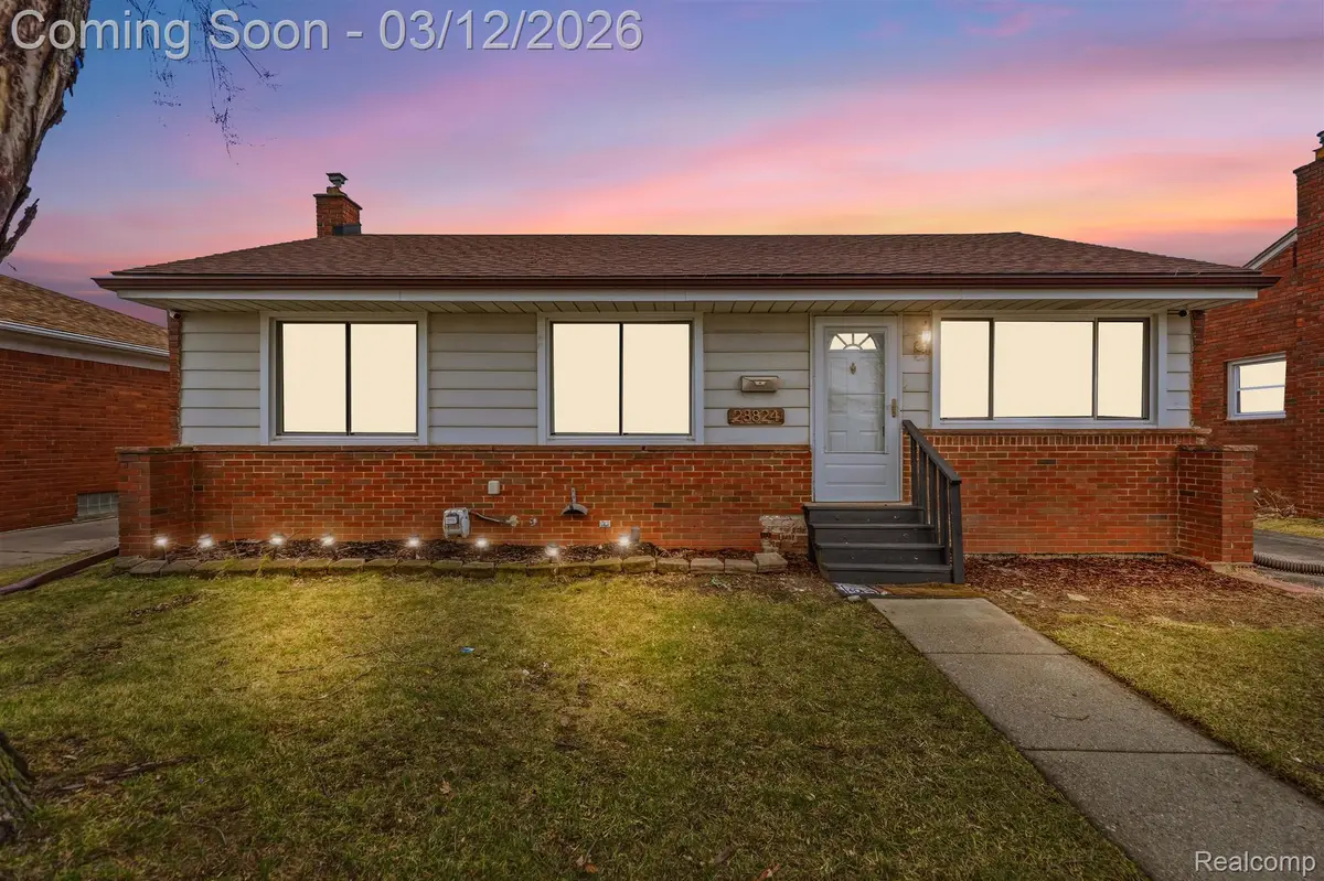 28824 Bohn Street, Roseville, MI 48066 - #1