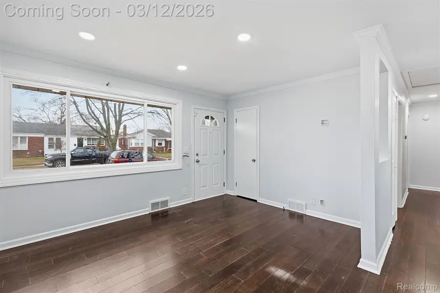 28824 Bohn Street, Roseville, MI 48066 - #3