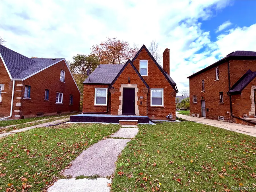 10029 Balfour Road, Detroit, MI 48224 - #2