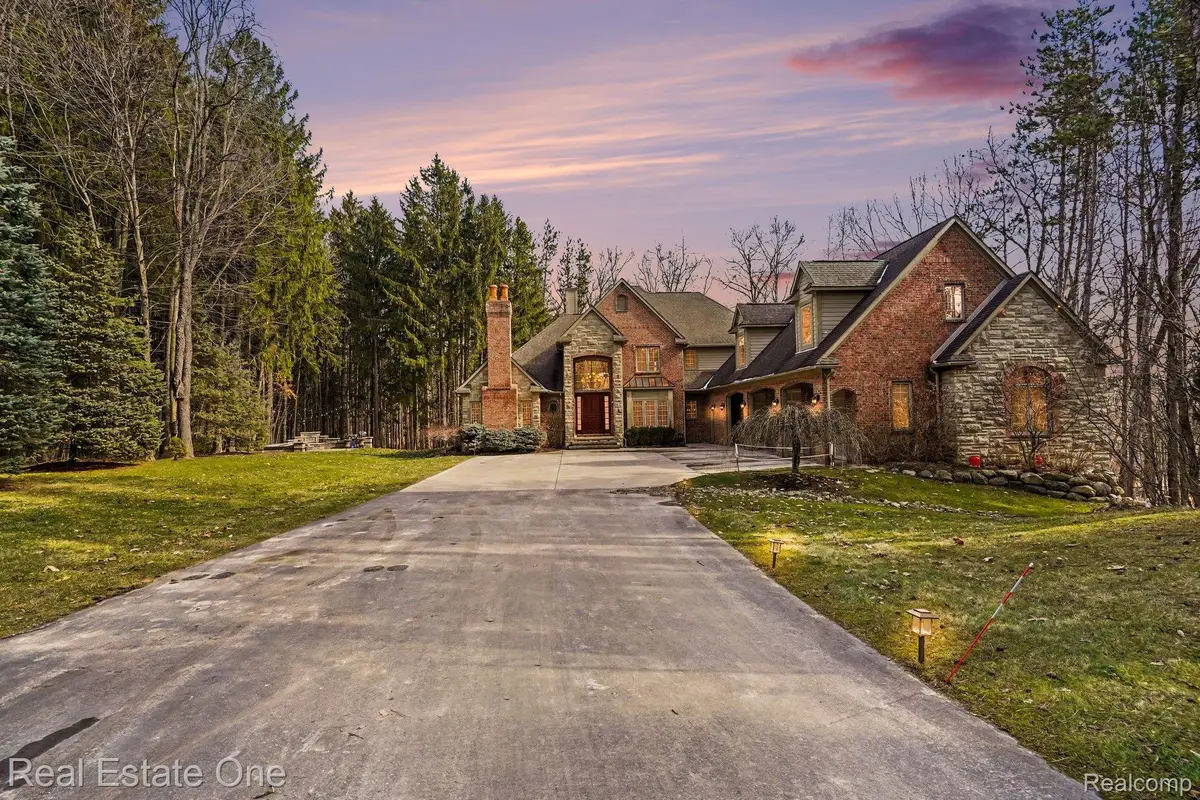 12901 Sleigh Trail, Milford, MI 48380 - #1