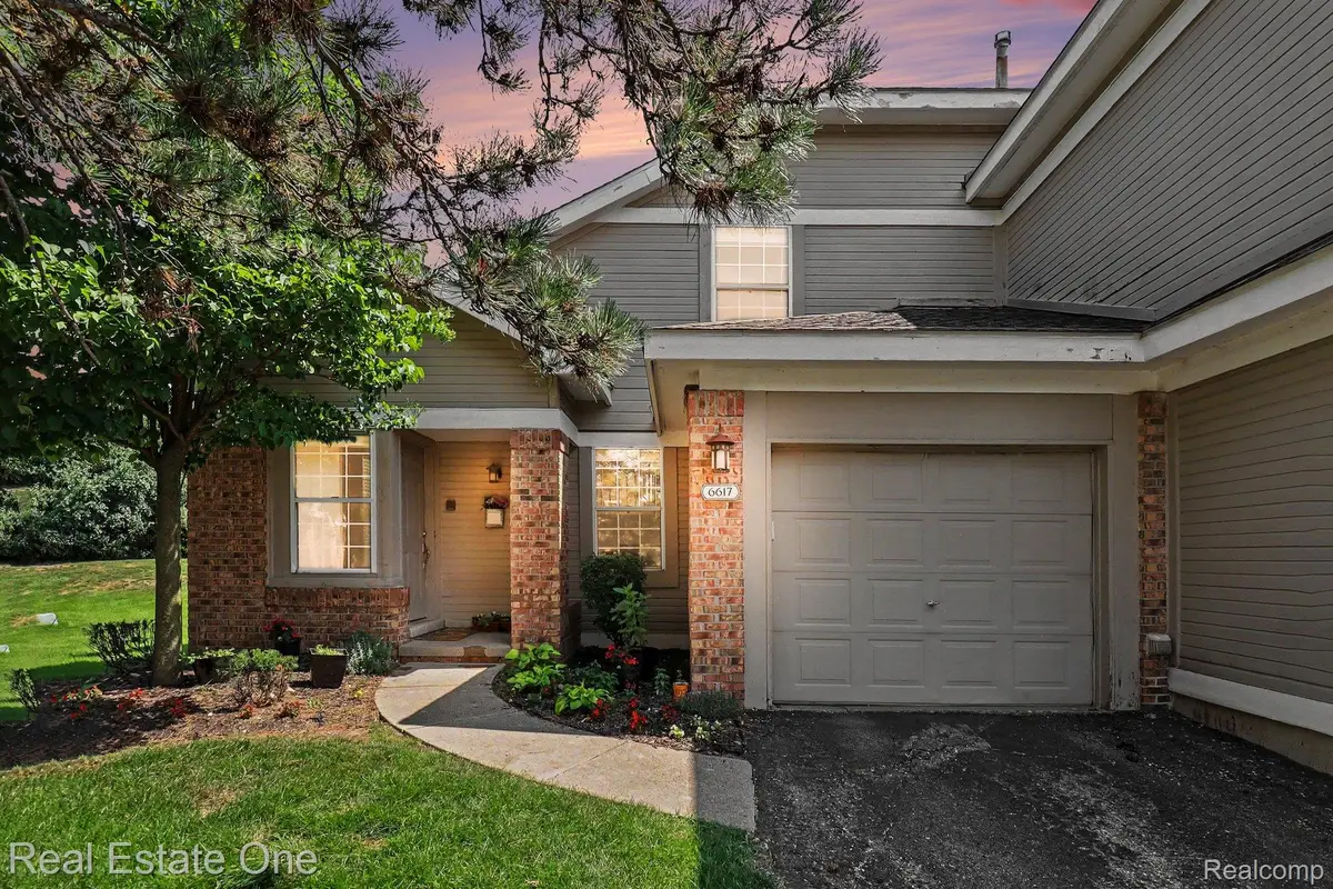 6617 Chimney Sweep, West Bloomfield, MI 48322 - #1