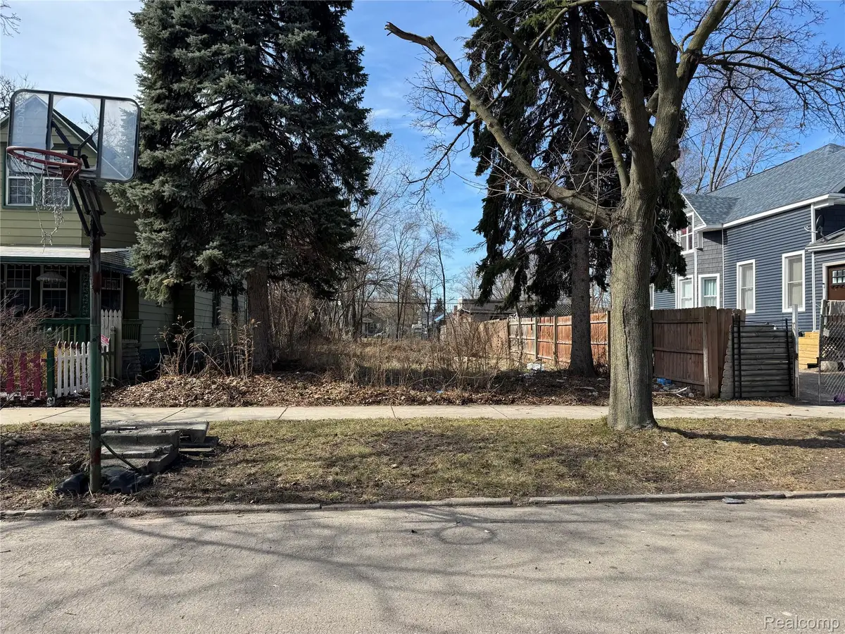4037 Gilbert Street, Detroit, MI 48210 - #1