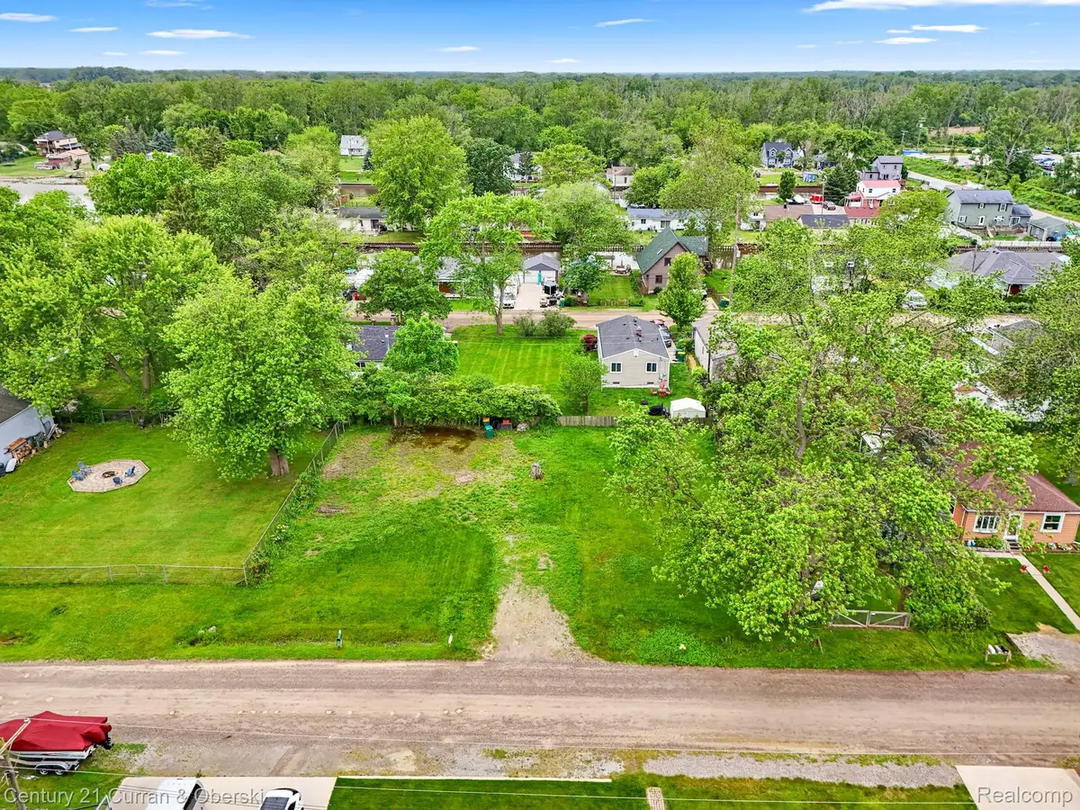 35280 Marcus Drive, Rockwood, MI 48173 - #1