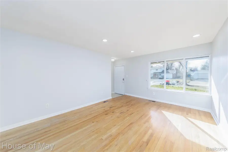 27840 Larkmoor Street, Southfield, MI 48076 - #2
