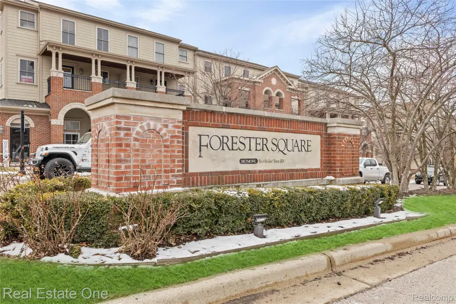 3939 Forester Boulevard, Auburn Hills, MI 48326 - #3