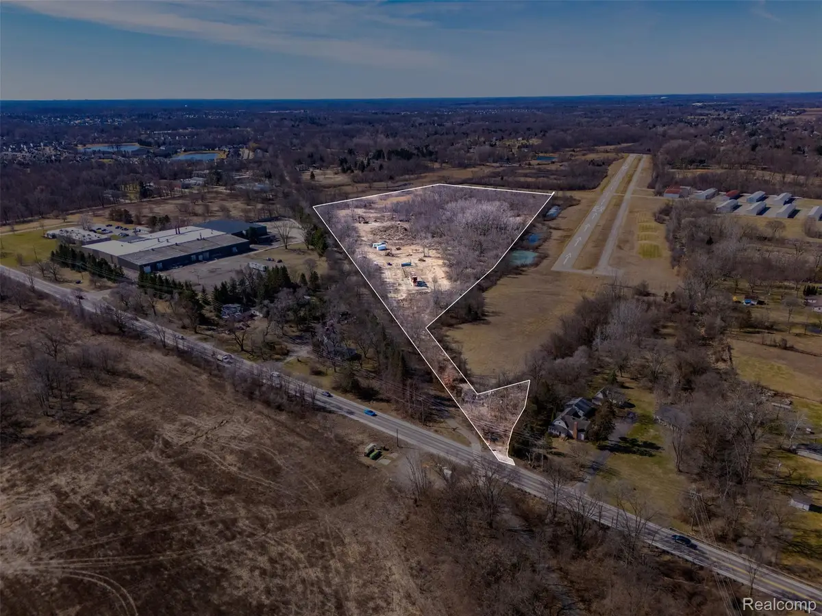 00 Milford Rd. Road, New Hudson, MI 48165 - #1