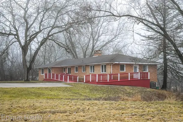 5880 Whittaker Road, Ypsilanti, MI 48197