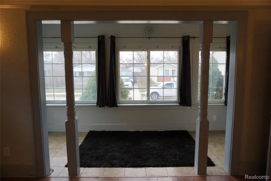 1713 Austin Avenue, Lincoln Park, MI 48146 - #2