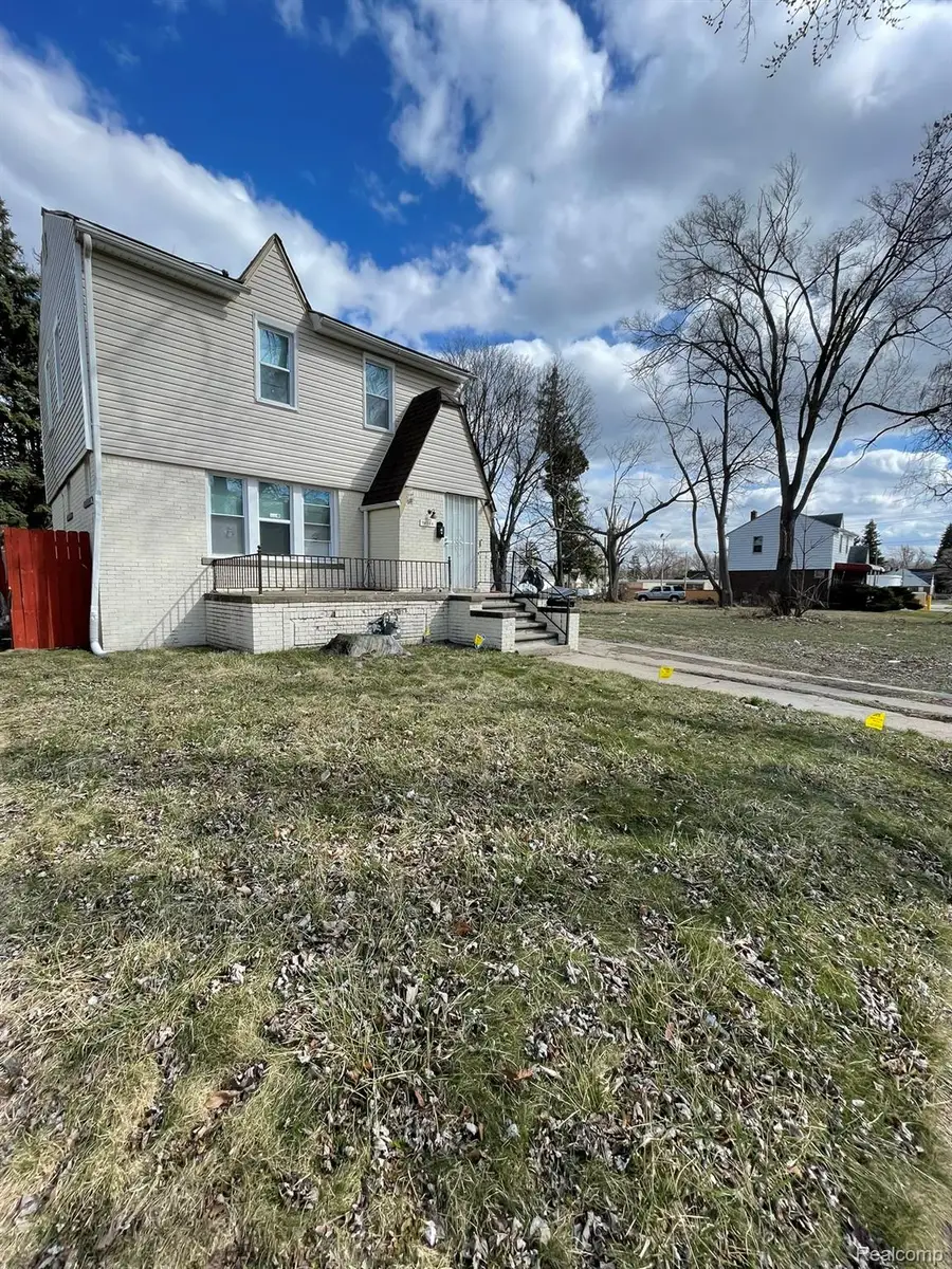 19156 Waltham Street, Detroit, MI 48205 - #2