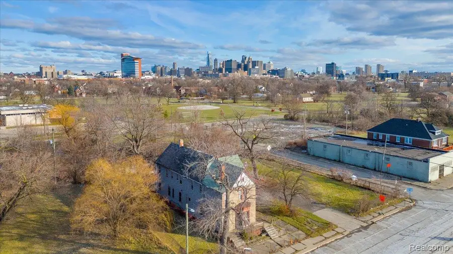 3320 14th Street, Detroit, MI 48208 - #2