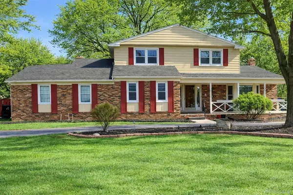 28746 Ramblewood Drive, FarmingtonHills, MI 48334