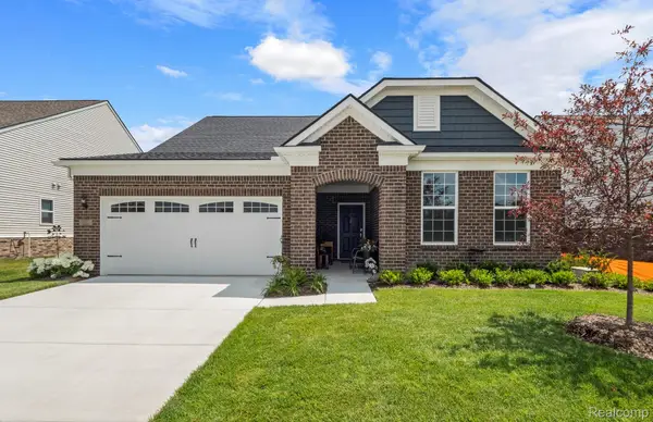 5681 Lewiston Road, Canton, MI 48188