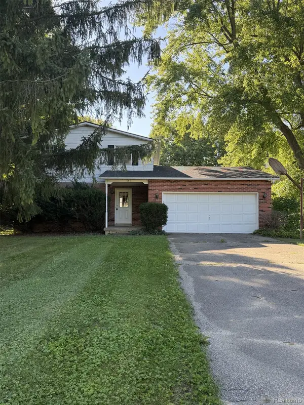 591 Gregory Drive, Lapeer, MI 48446
