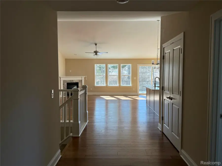 295 Canyon Creek Court #29, Howell, MI 48843 - #3