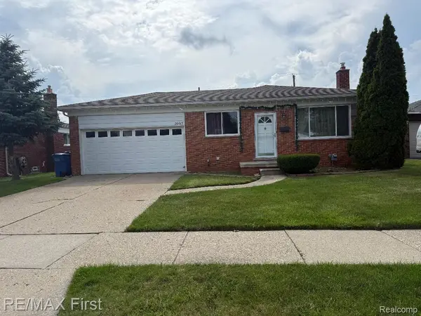 26615 Richard Drive, Warren, MI 48089