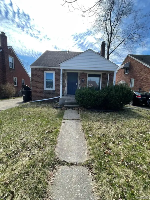 16500 Eastburn Street, Detroit, MI 48205