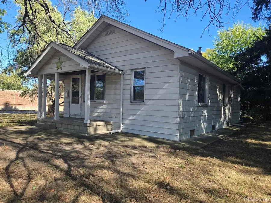 3370 Harris Street, Ferndale, MI 48220 - #2