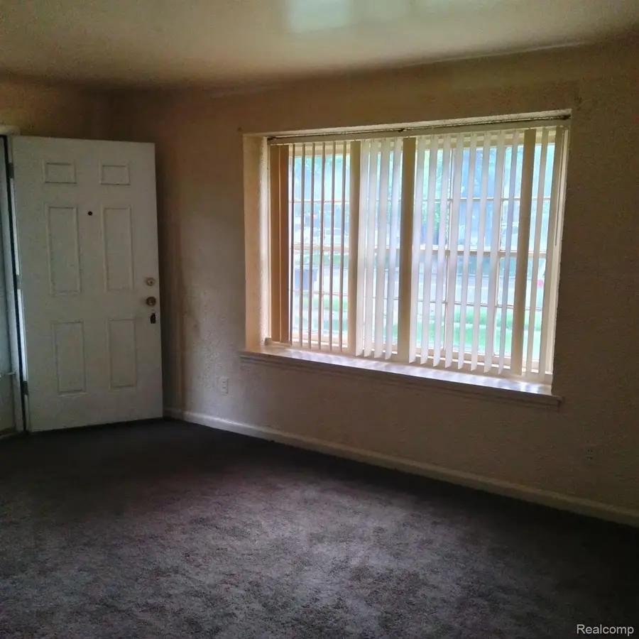 19207 Meyers Road, Detroit, MI 48235 - #3