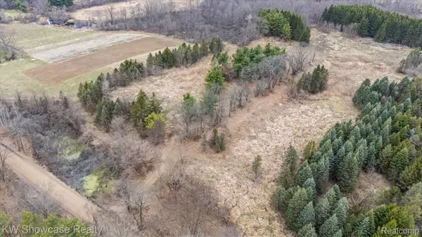 00 Hitchcock Road, WhiteLake, MI 48383