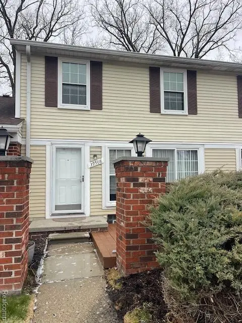 39508 Old Dominion Drive, ClintonTownship, MI 48038