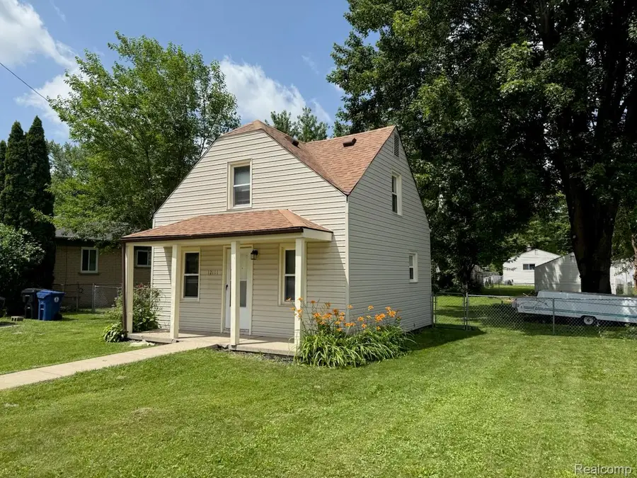 12111 Leverne, Redford, MI 48239 - #3