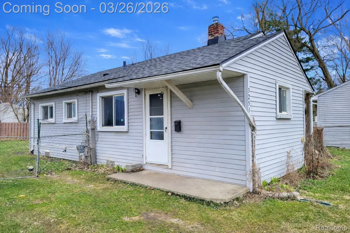32516 Newaygo Street, Westland, MI 48186 - #1